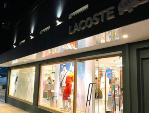 Leia mais sobre o artigo Lacoste aposta em Posadas: um investimento que impulsiona o desenvolvimento económico